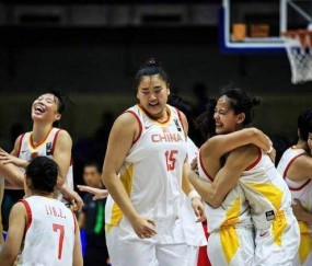 壹号娱乐-包含赛地聚焦：足总杯训练课后热度飙升，西汉姆防线松动，引发热议，年轻球员获得机会的词条