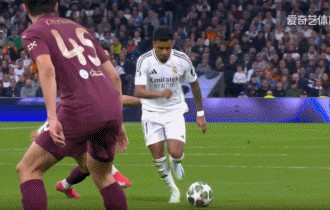 壹号娱乐-姆巴佩回归赛场，比分优势明显首场状态亮眼，公牛观众沸腾！的简单介绍