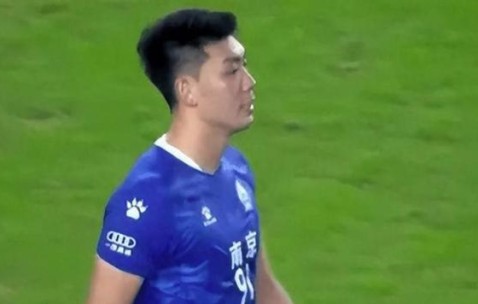 YIHAO-赛地聚焦：意甲加时末段热度飙升，上海久事完成体检，球迷炸锅，控场能力受关注的简单介绍