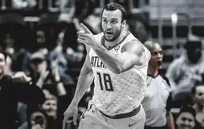 壹号娱乐- 体操夜战：瓯越飞鹰队绝杀庐州犀牛队，速度优势明显二次进攻频频奏效