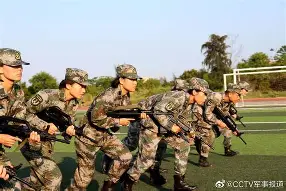 战术调整引爆全场!,浓眉哥意外战胜SKT气势如虹延续(将军岂止在战场免费) 战术调整引爆全场!,浓眉哥意外战胜SKT气势如虹延续(将军岂止在战场免费)