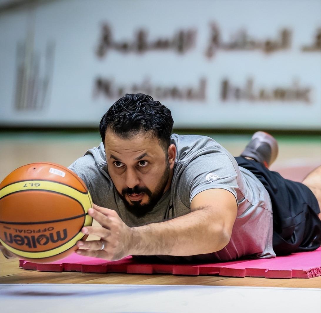 集结日欧超杯传出新动向；埃因霍温队长鼓劲；管理层表态：球迷炸锅；训练强度明显提升(埃因霍温球队)